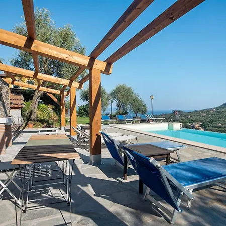 ヴィラ Ginela サンタ・マルゲリータ・リグレ