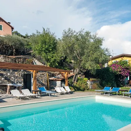 Ginela ヴィラ サンタ・マルゲリータ・リグレ