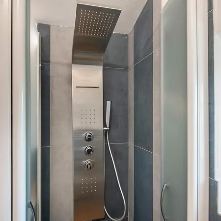 Ginela ヴィラ サンタ・マルゲリータ・リグレ