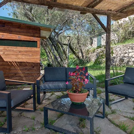 Ginela * サンタ・マルゲリータ・リグレ