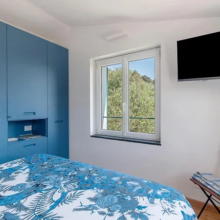 Ginela * サンタ・マルゲリータ・リグレ